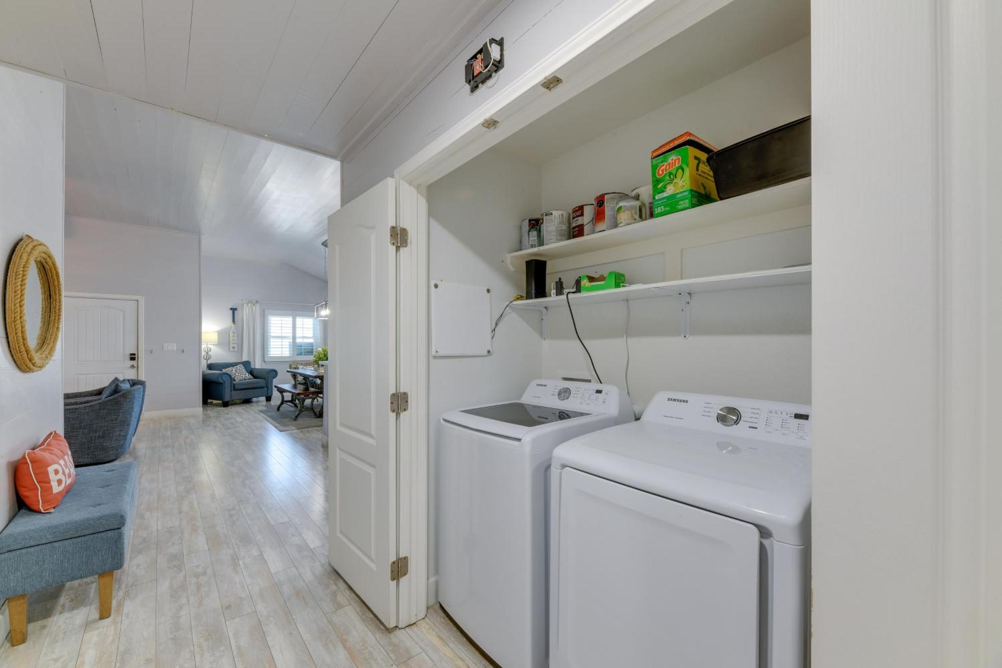 Trendy Port Aransas Home With Private Pool And Deck! Eksteriør billede